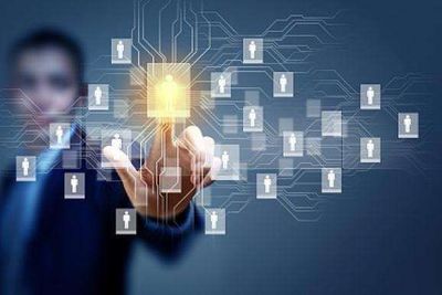 智慧科技新浪潮 高端創(chuàng)業(yè)項目的互聯(lián)網(wǎng)開發(fā)機遇